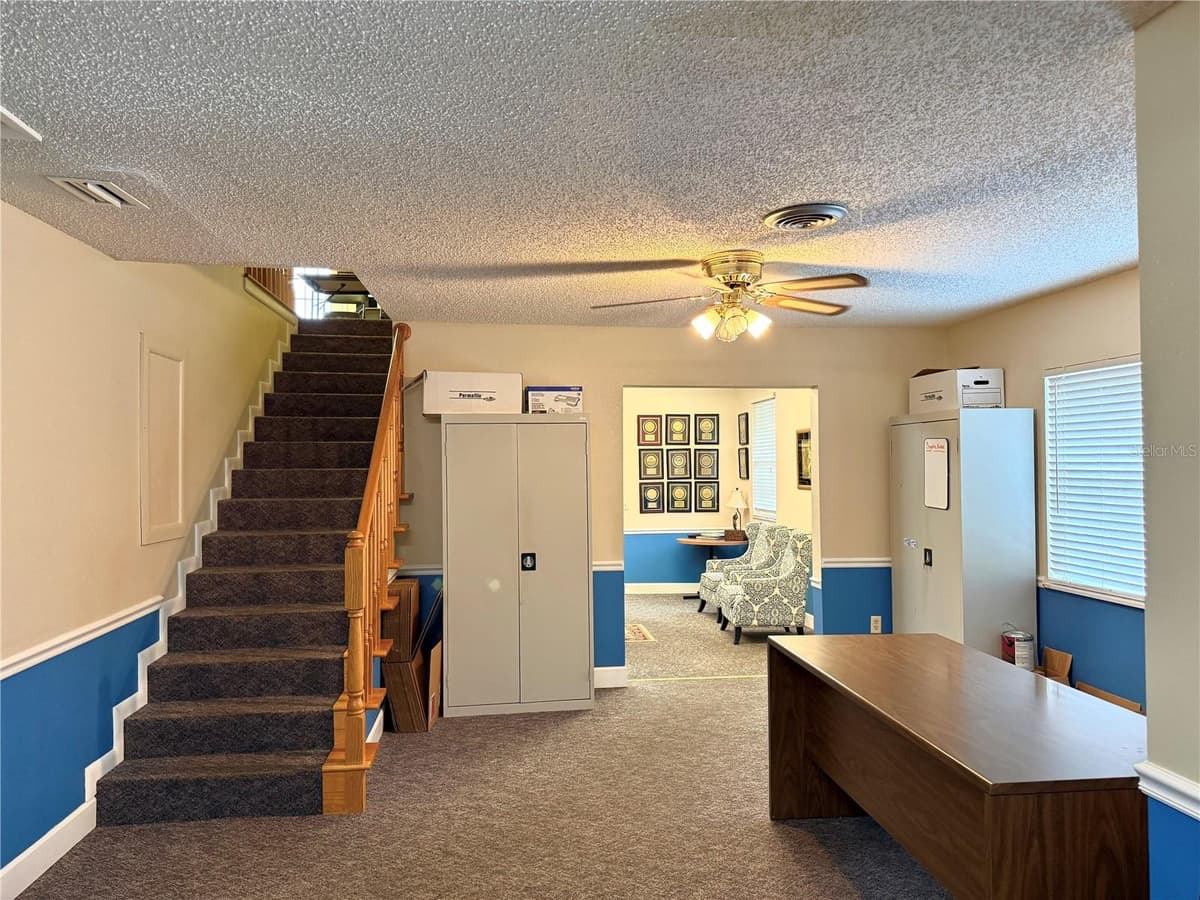 2241 PINE AVENUE — photo 9 of 14