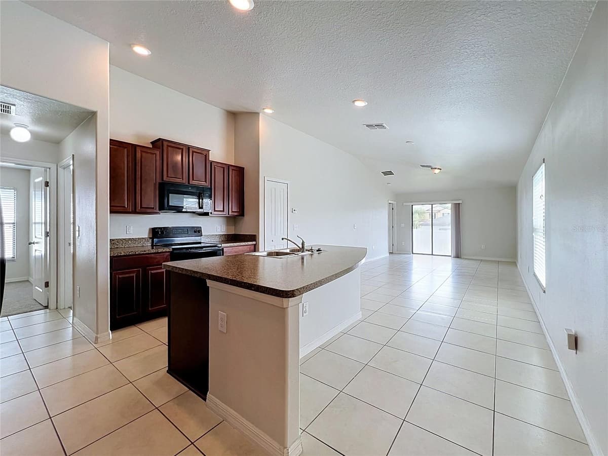 36095 CARRIAGE PINE COURT — photo 6 of 28