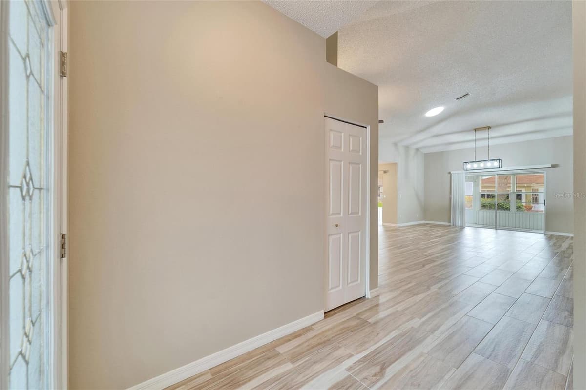 2222 MAYFIELD PALMS LANE — photo 8 of 44