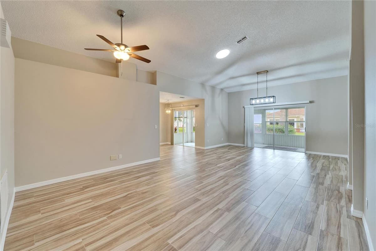 2222 MAYFIELD PALMS LANE — photo 9 of 44