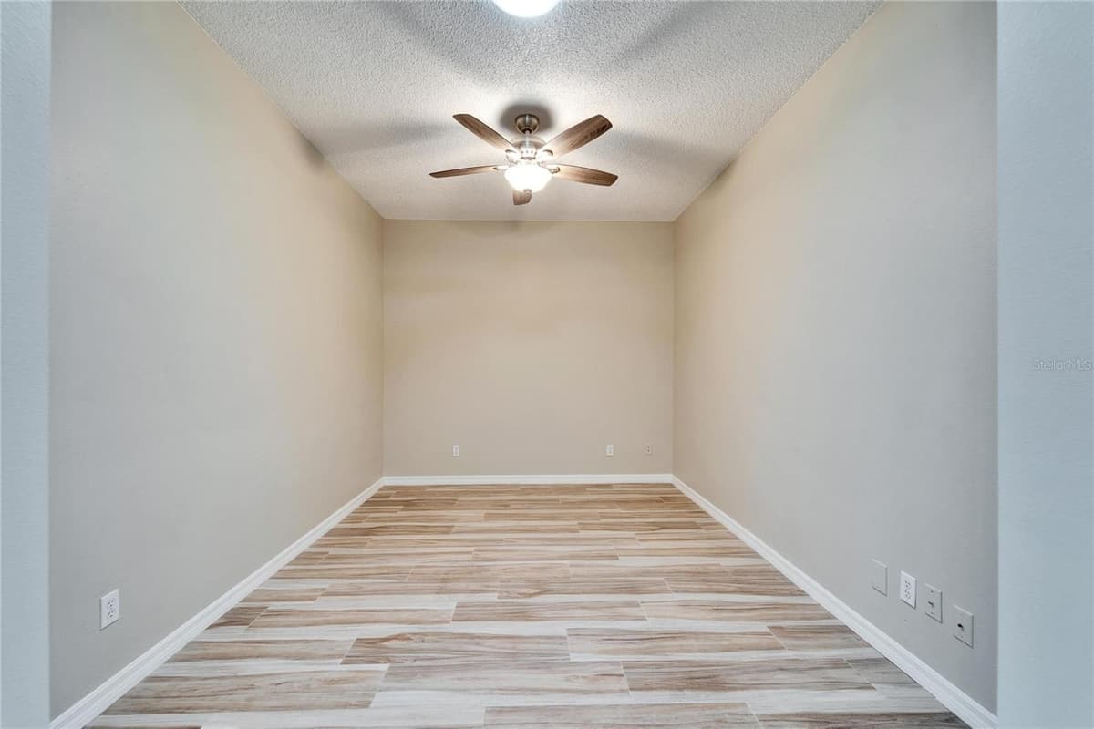 2222 MAYFIELD PALMS LANE — photo 28 of 44