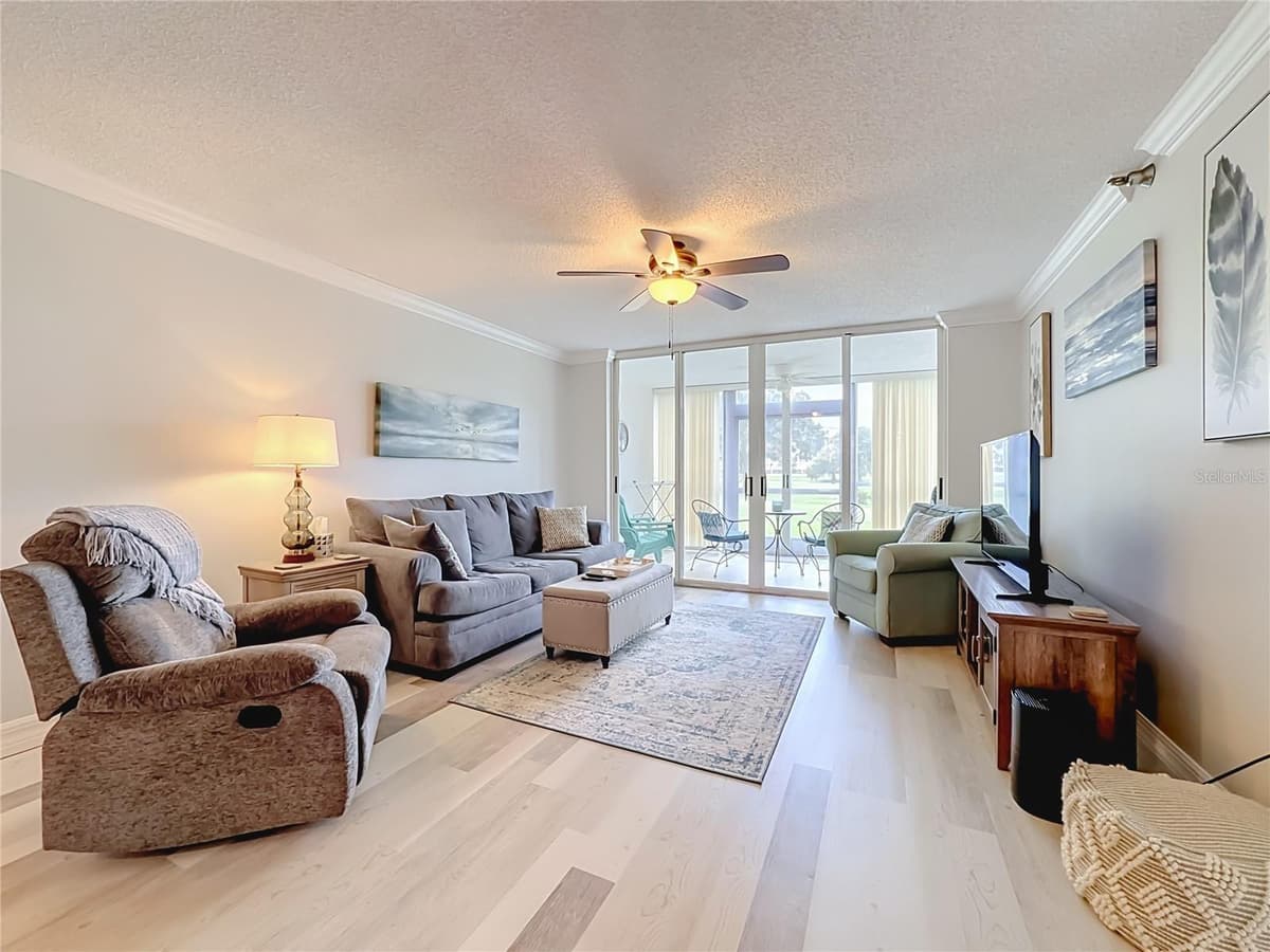 3750 PINEBROOK CIRCLE — photo 11 of 28