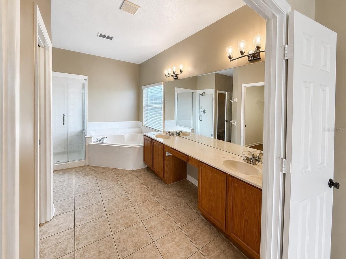 2361 MID PINE COURT — photo 31 of 52