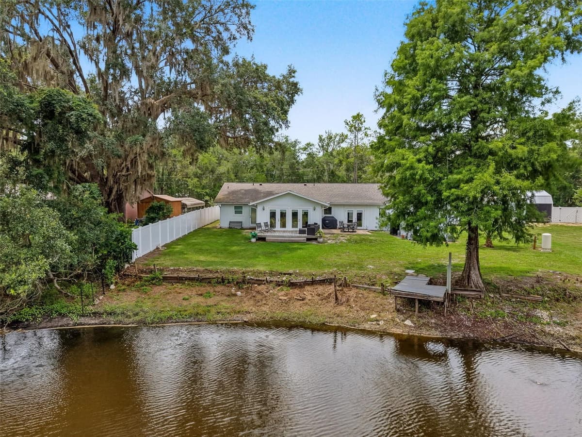 4101 GLORIA DRIVE — photo 61 of 79
