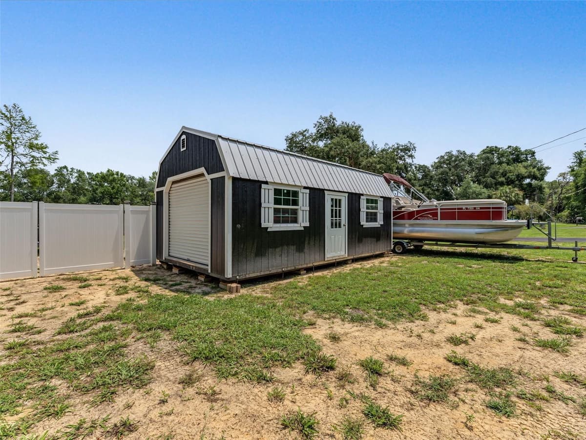 4101 GLORIA DRIVE — photo 70 of 79
