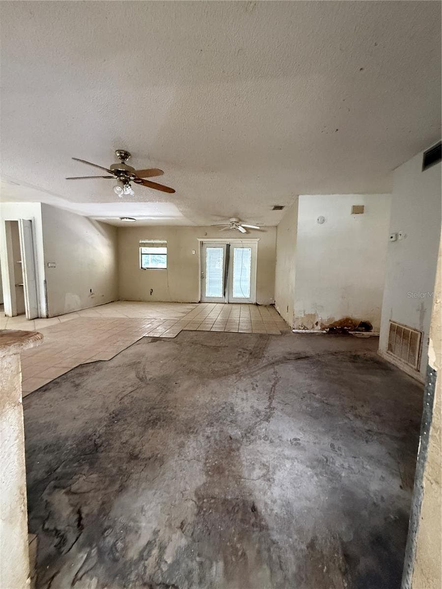 772 BALSA DRIVE — photo 4 of 18