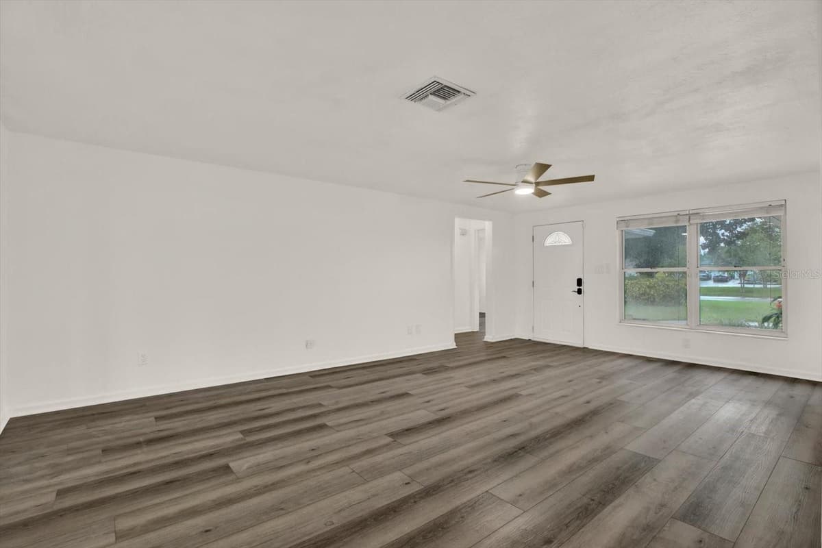5995 BLOSSOM LAKE DRIVE — photo 4 of 20