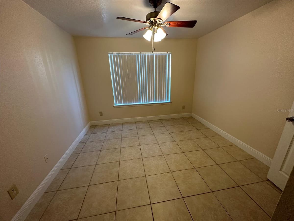 2550 ALAFAYA TRAIL — photo 12 of 21