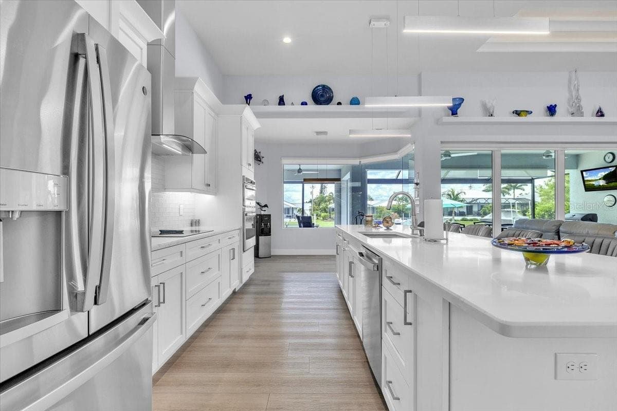 630 CORONADO DRIVE — photo 11 of 58
