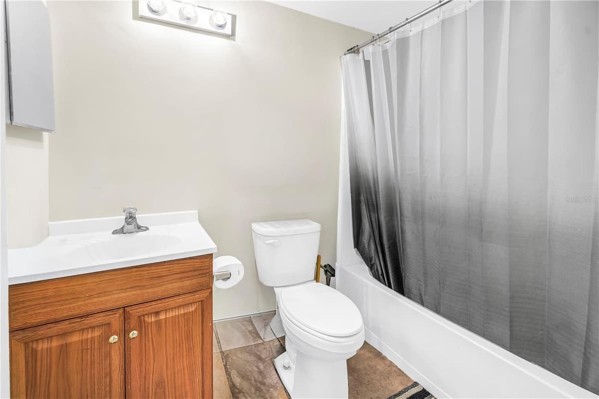 7701 STARKEY ROAD — photo 9 of 15