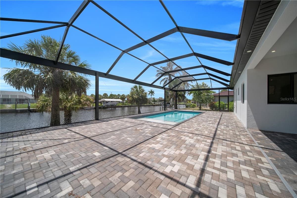 4129 FLAMINGO BOULEVARD — photo 39 of 49