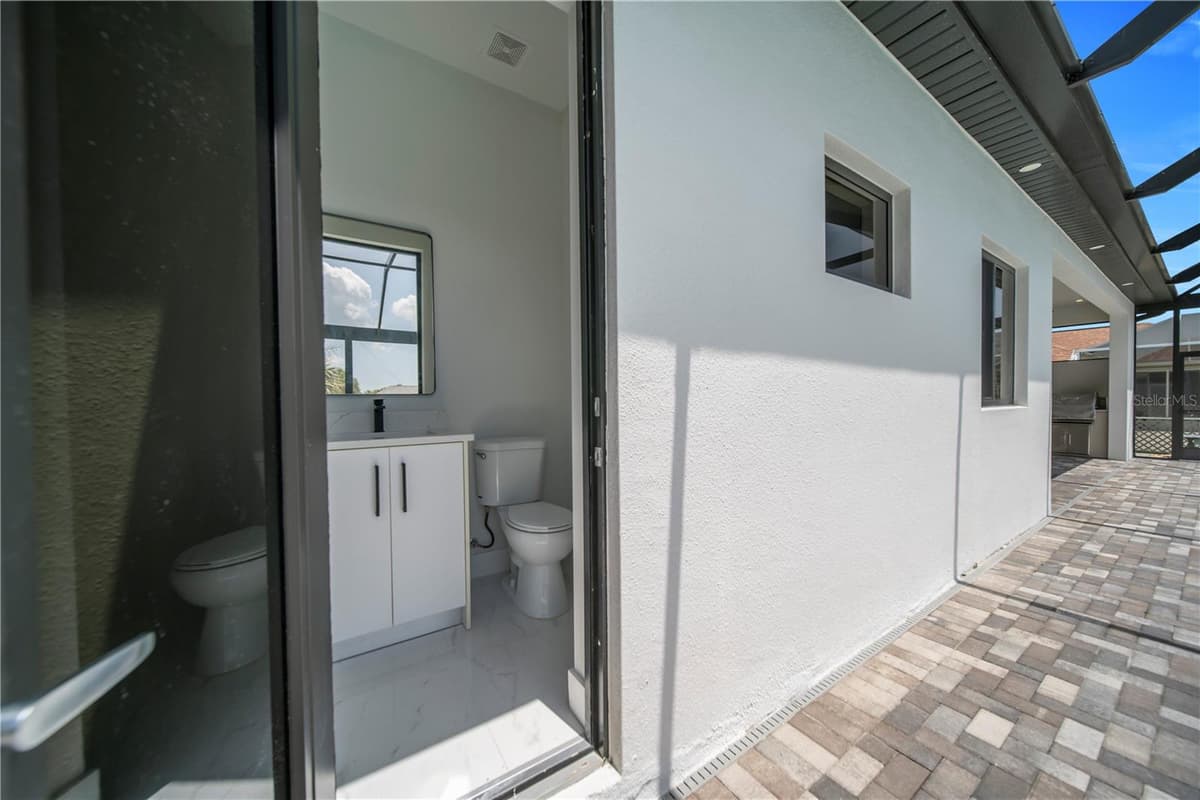 4129 FLAMINGO BOULEVARD — photo 34 of 49