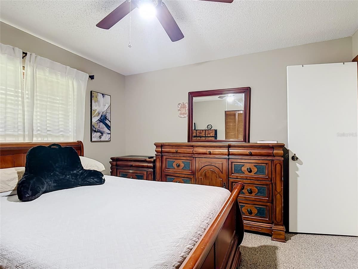 634 GRAPE AVENUE — photo 49 of 55