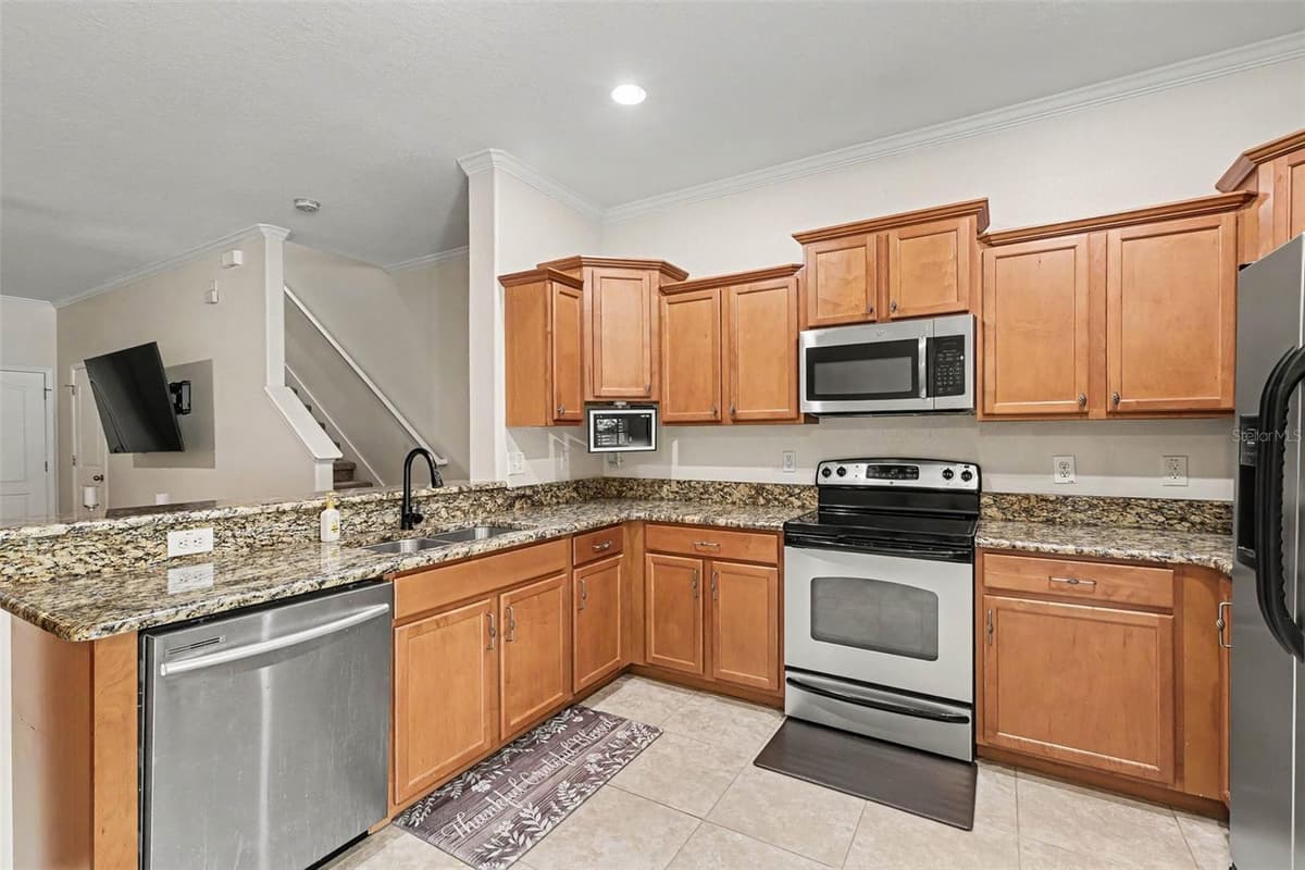 2711 ISABELLA VALLEY COURT — photo 11 of 26