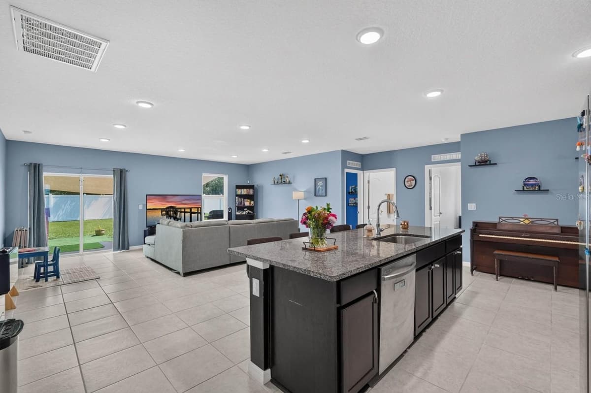 48 PORCUPINE DRIVE — photo 19 of 40