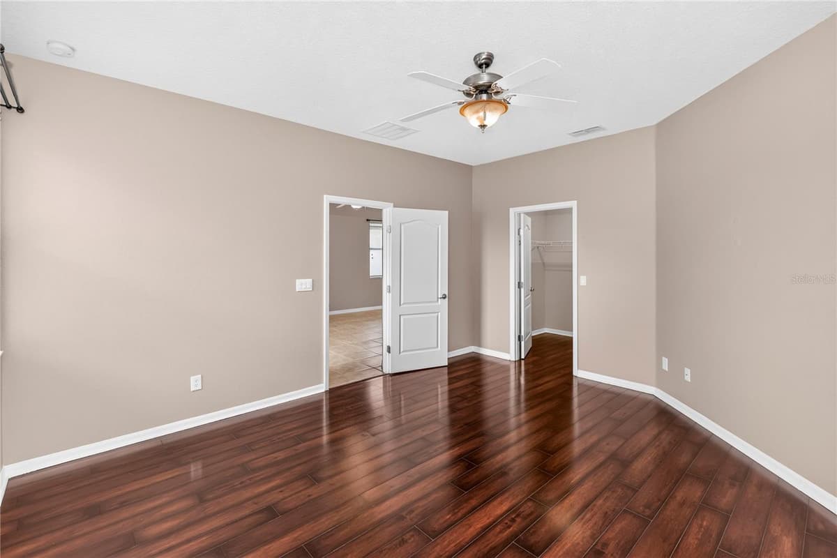 14249 QUEENSIDE STREET — photo 9 of 24