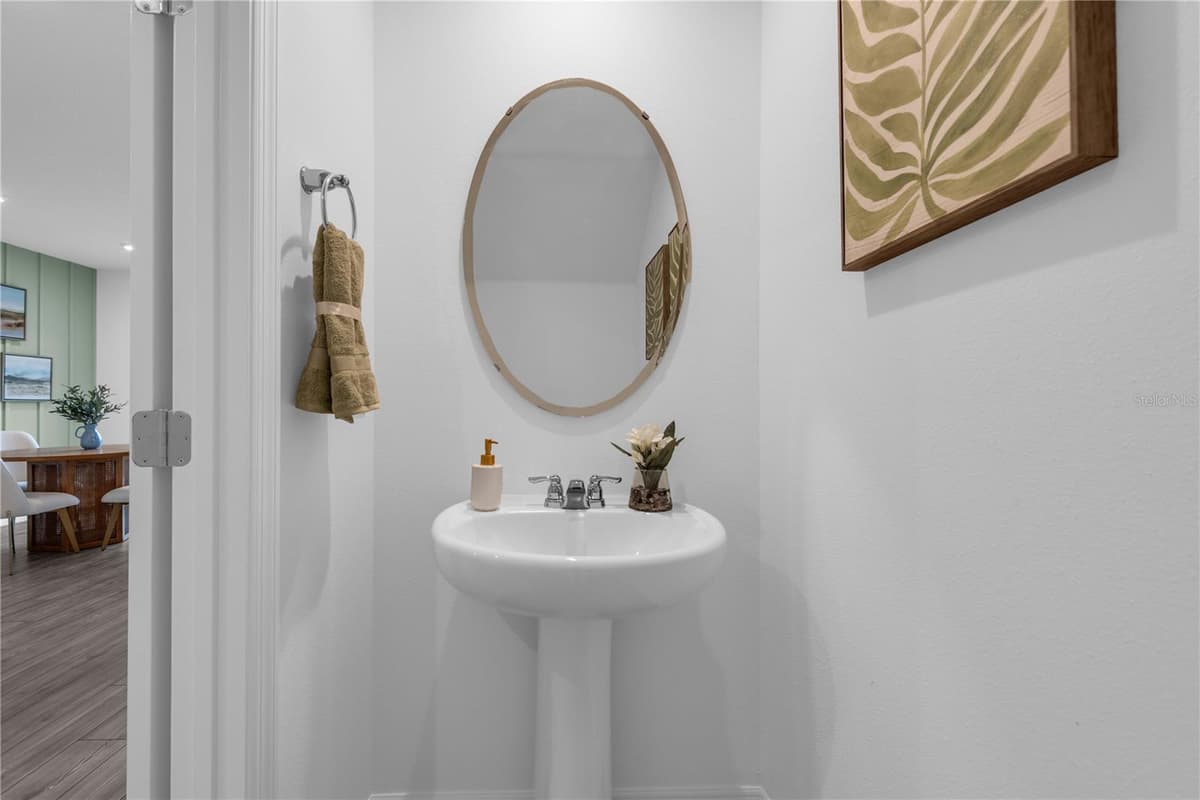 218 CUBAN ROYAL PALM WAY — photo 4 of 34
