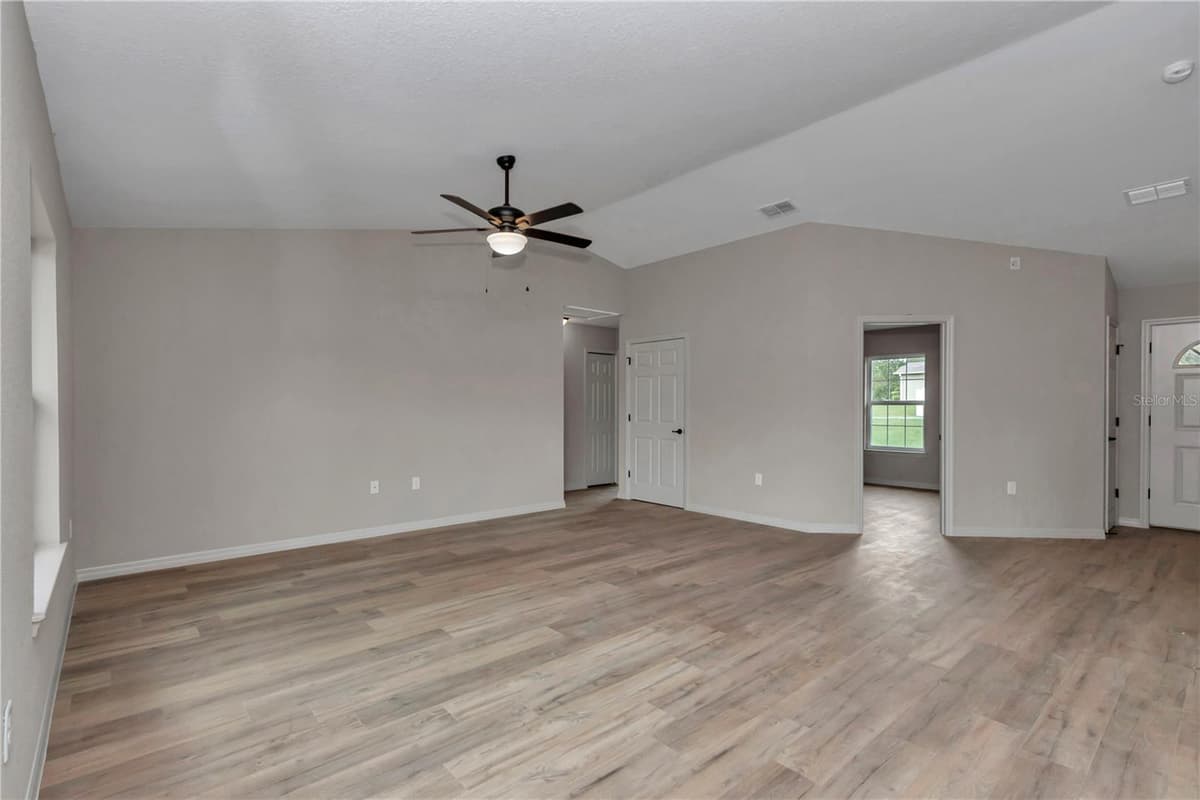 4755 WISTERIA COURT — photo 7 of 31