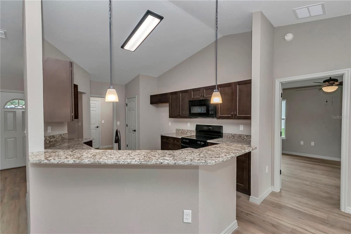4755 WISTERIA COURT — photo 9 of 31