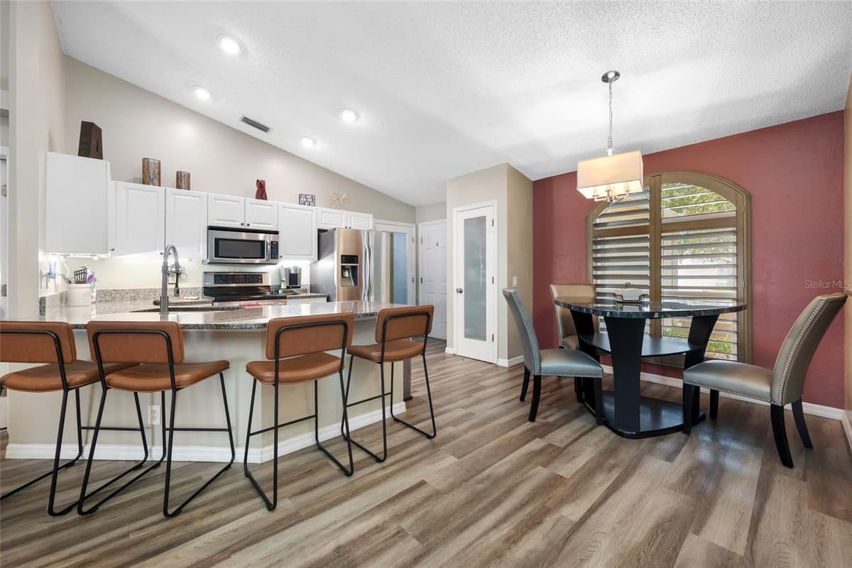 12965 PINEFOREST WAY — photo 14 of 59