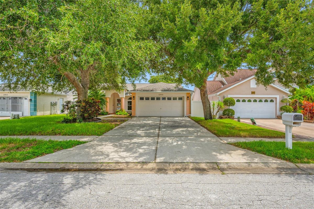 12965 PINEFOREST WAY — photo 2 of 59