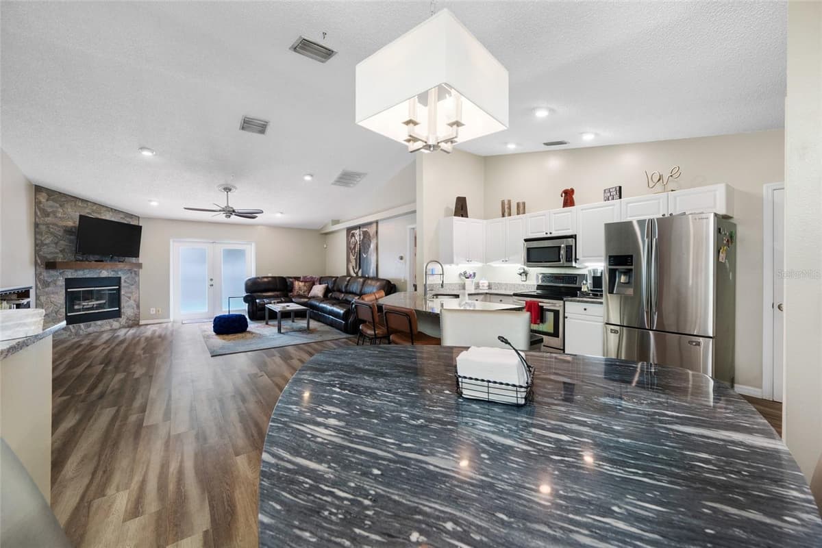 12965 PINEFOREST WAY — photo 12 of 59