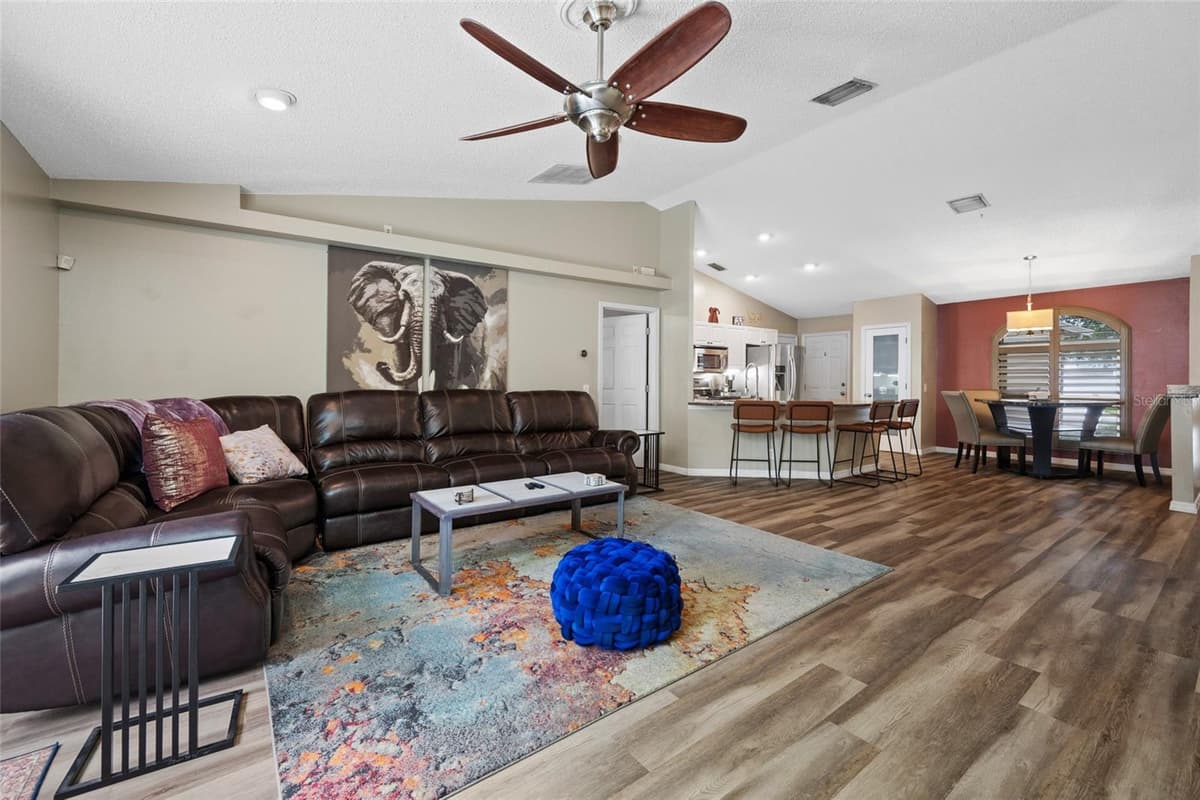 12965 PINEFOREST WAY — photo 9 of 59