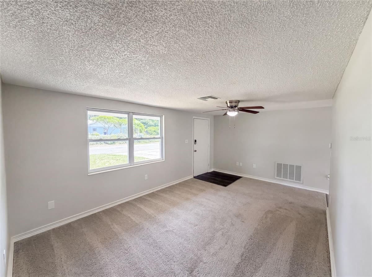 3518 GORMAN DRIVE — photo 3 of 22