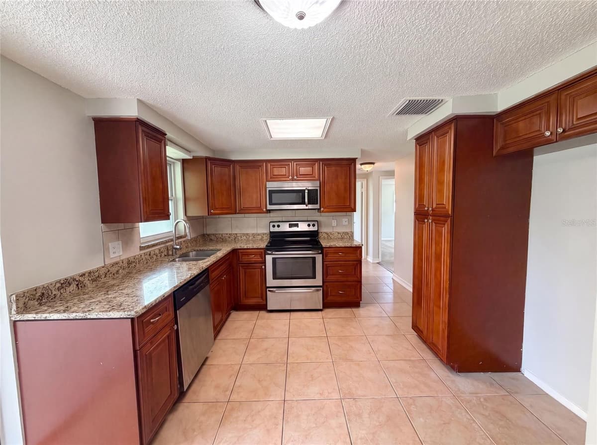 3518 GORMAN DRIVE — photo 15 of 22