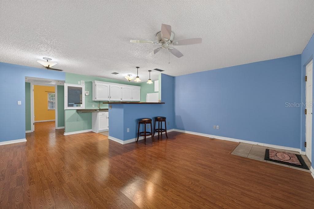 4801 AIRPORT ROAD — photo 4 of 37