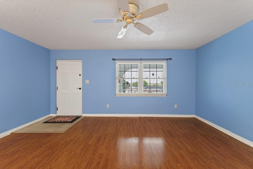 4801 AIRPORT ROAD — photo 6 of 37