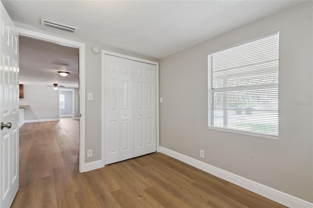 3625 COCHRAN STREET — photo 10 of 39