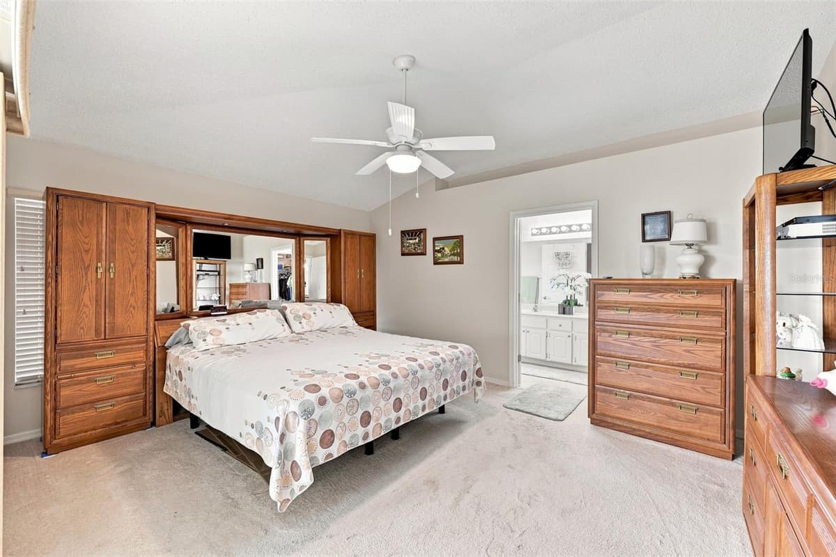2242 DEL WEBB BOULEVARD — photo 20 of 58