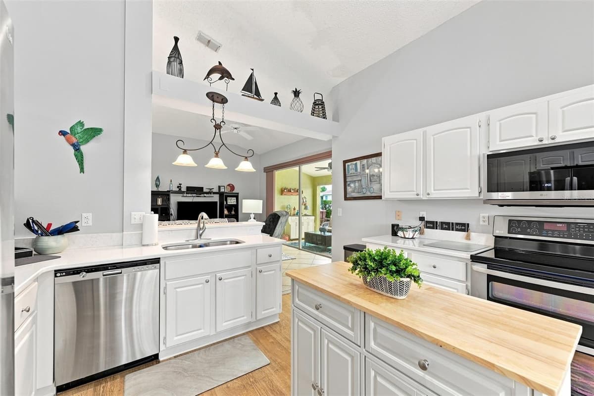 2242 DEL WEBB BOULEVARD — photo 13 of 58