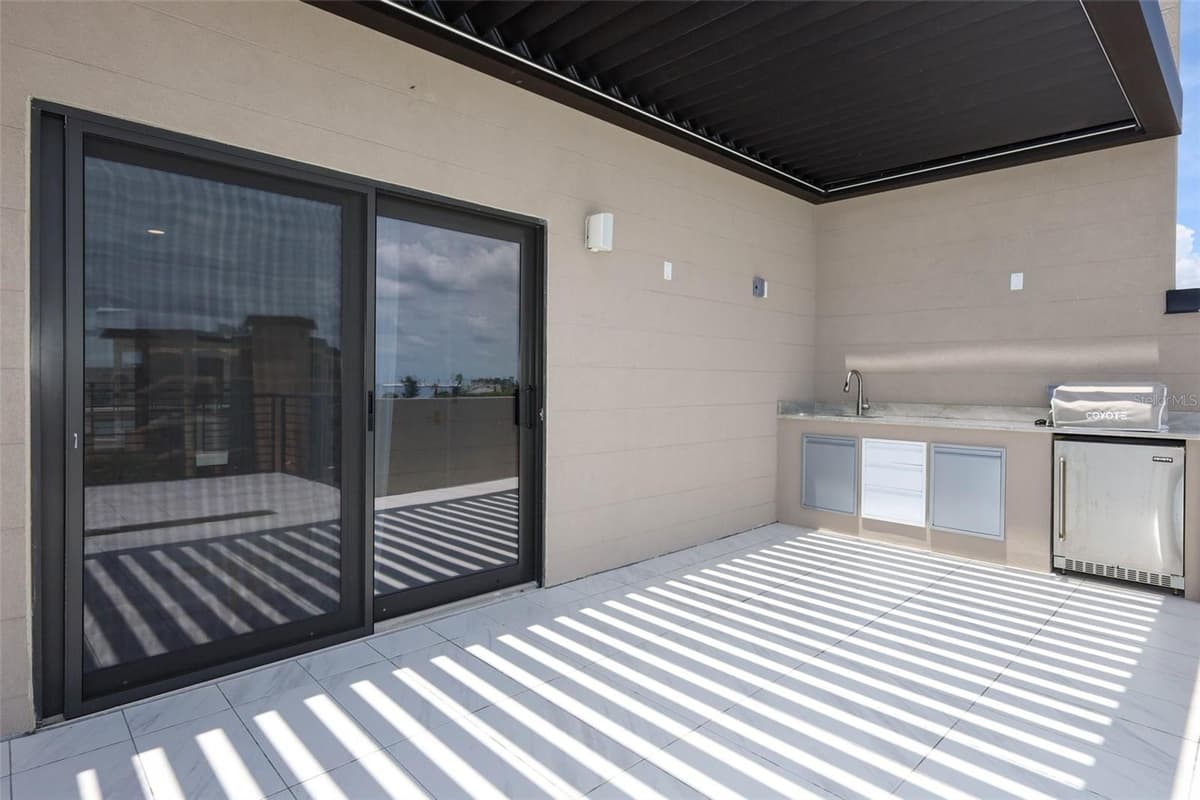 2360 OCEAN SHORE BOULEVARD — photo 14 of 18
