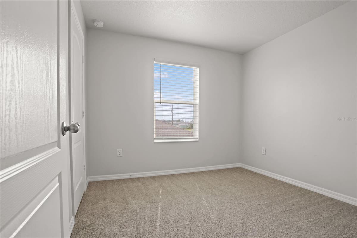 216 FIG COURT — photo 33 of 35
