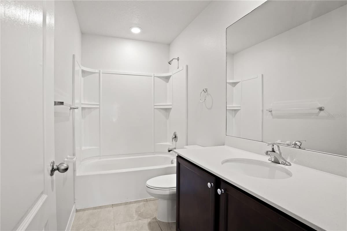 216 FIG COURT — photo 29 of 35