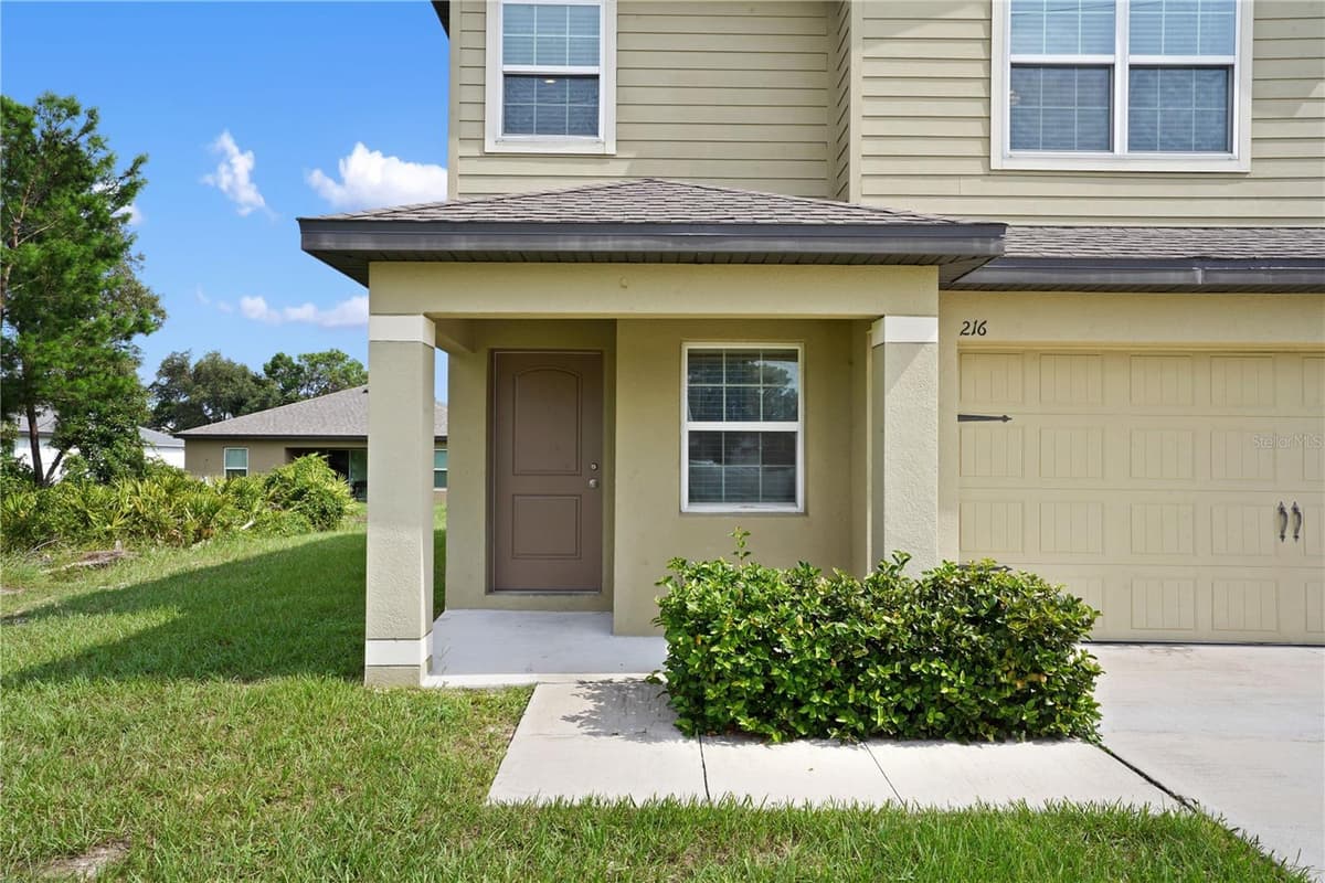 216 FIG COURT — photo 9 of 35