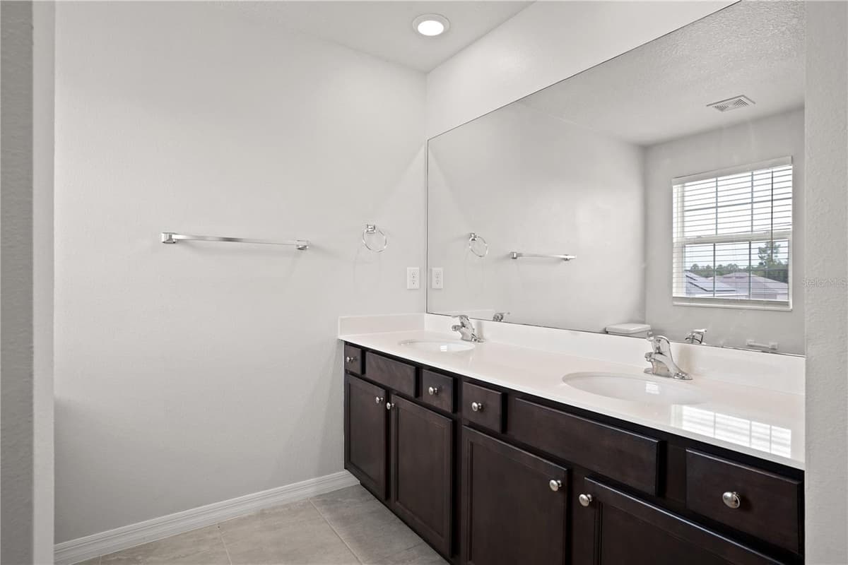 216 FIG COURT — photo 25 of 35