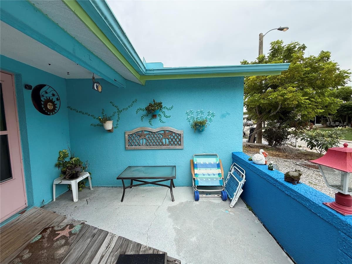 7301 SAN CARLOS DRIVE — photo 6 of 36