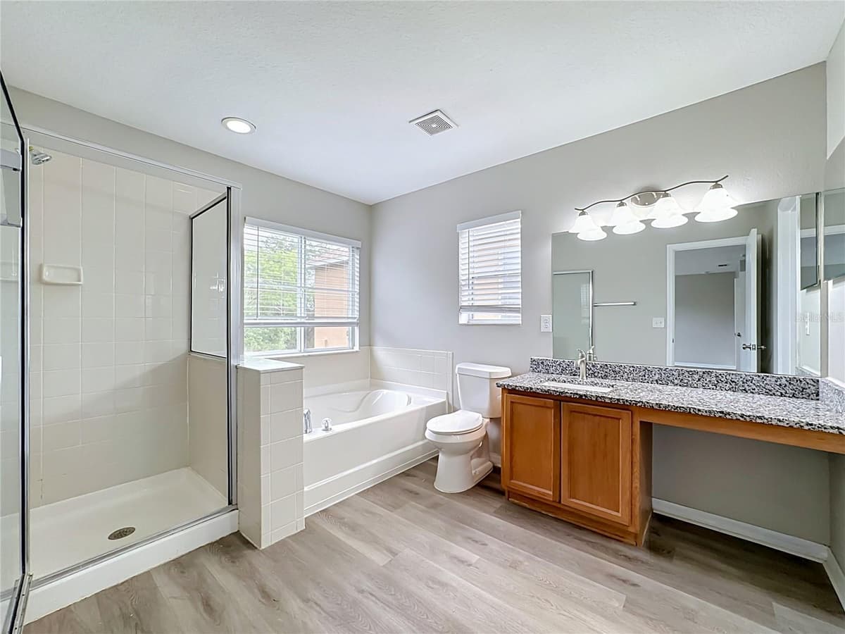 6320 MAGNOLIA TRAILS LANE — photo 13 of 26