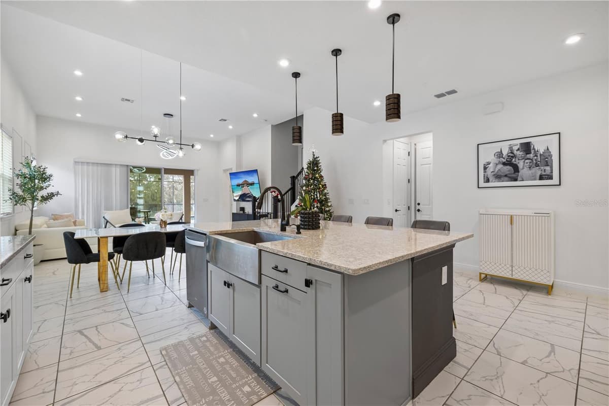 16394 TALIESIN STREET — photo 13 of 50