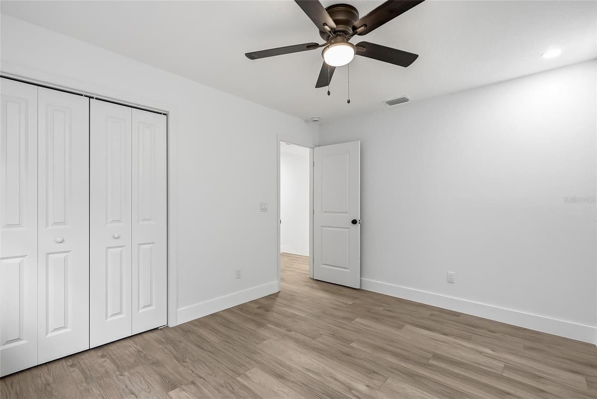 4505 WHITWORTH LANE — photo 32 of 46