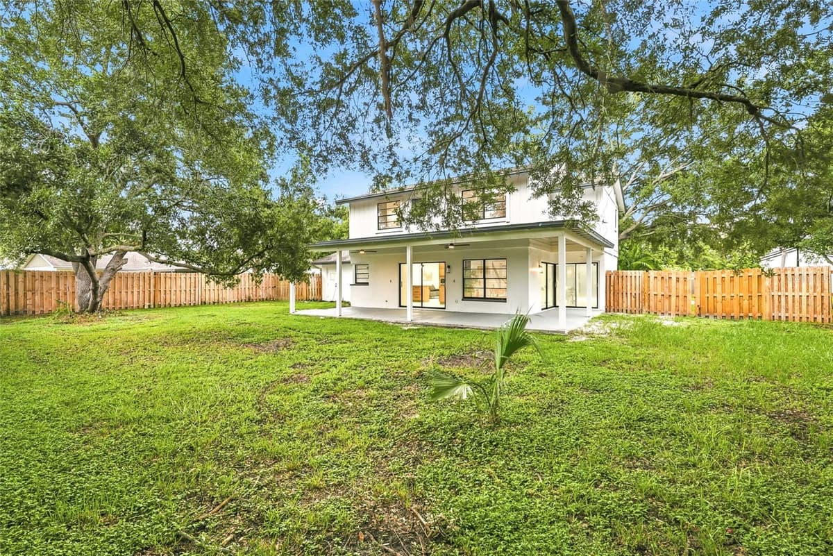 4505 WHITWORTH LANE — photo 42 of 46
