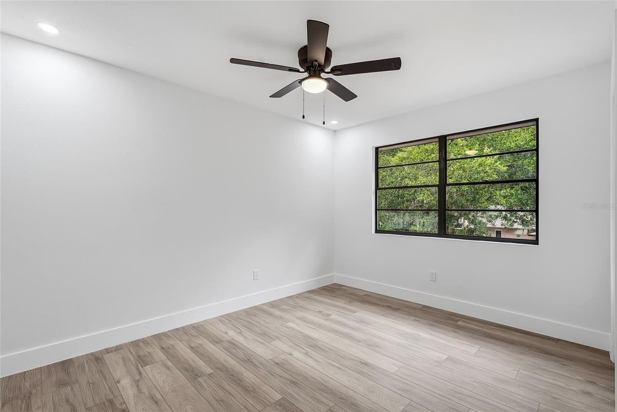 4505 WHITWORTH LANE — photo 30 of 46