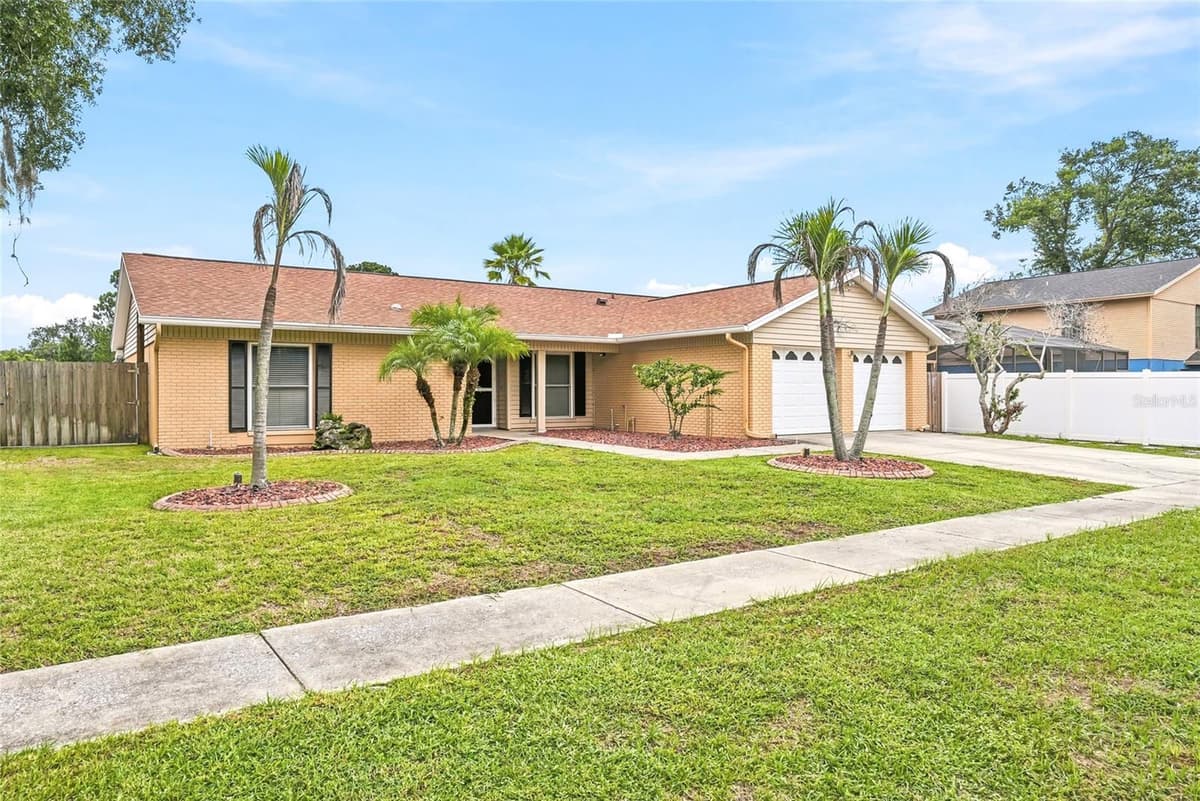 16403 BONNEVILLE DRIVE — photo 2 of 59