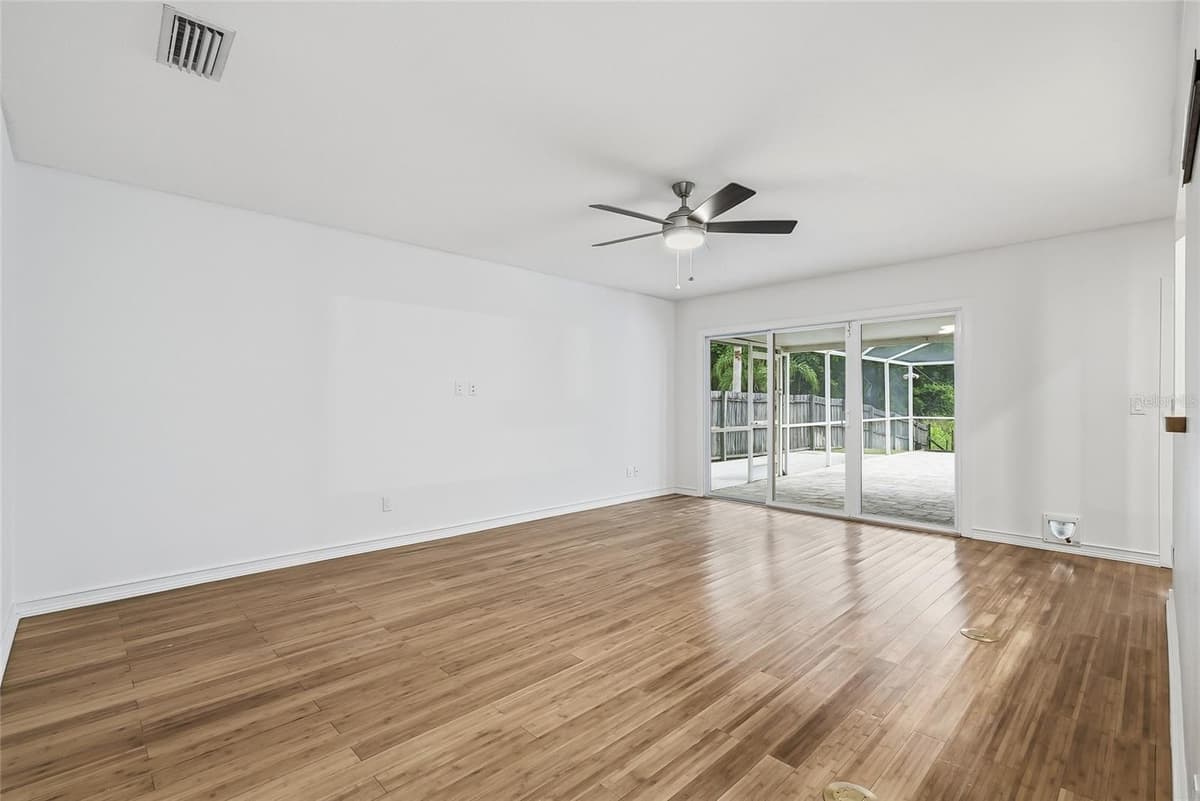 16403 BONNEVILLE DRIVE — photo 25 of 59