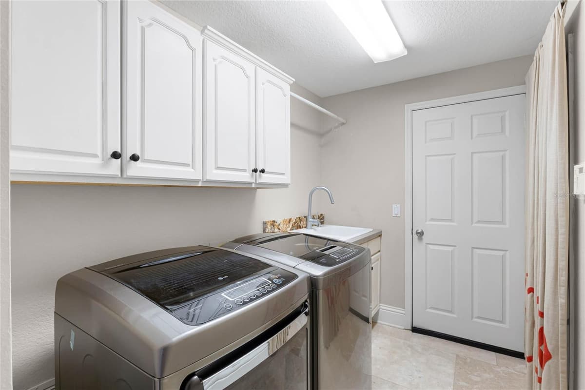 2031 WILLOW LAUREN LANE — photo 37 of 70