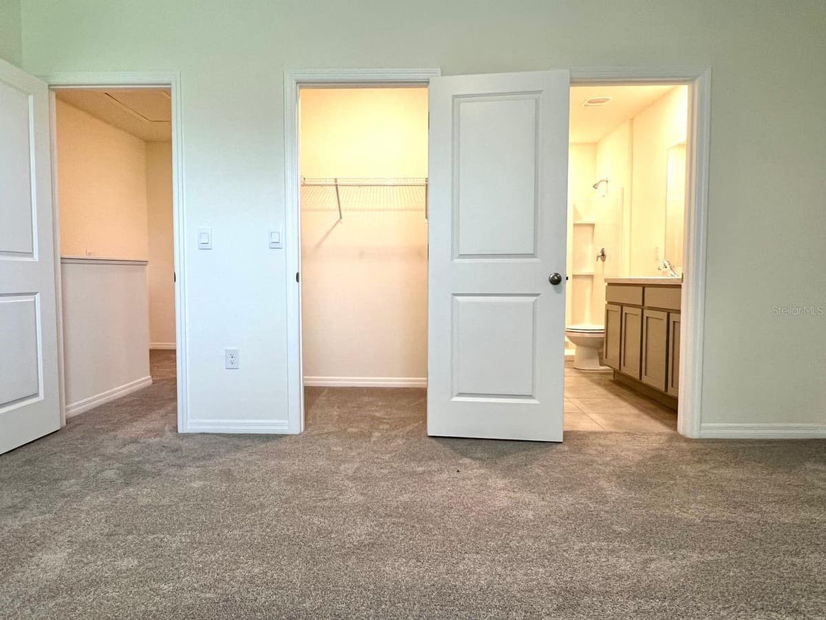 5330 DRAGONFLY DRIVE — photo 13 of 28