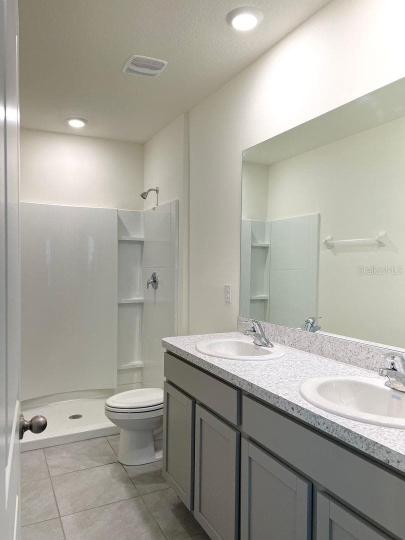 5330 DRAGONFLY DRIVE — photo 14 of 28